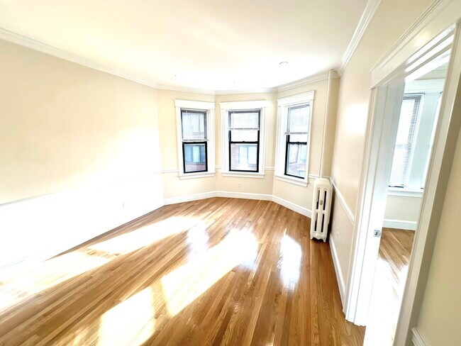 Building Photo - 1340 Commonwealth Ave