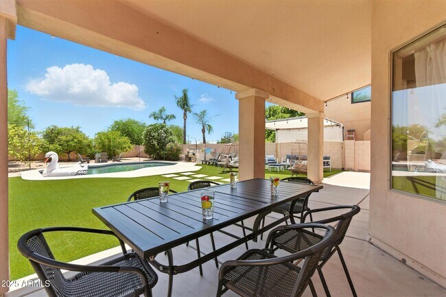 Building Photo - 8083 E Michelle Dr