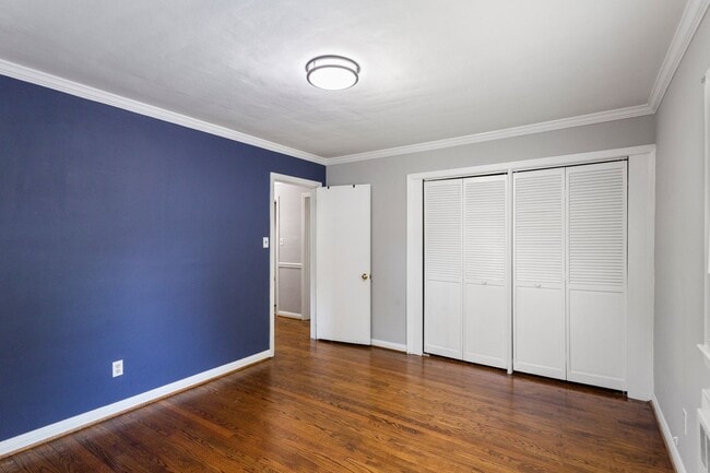 Building Photo - Charming Renovated 3-Bedroom Home in River...