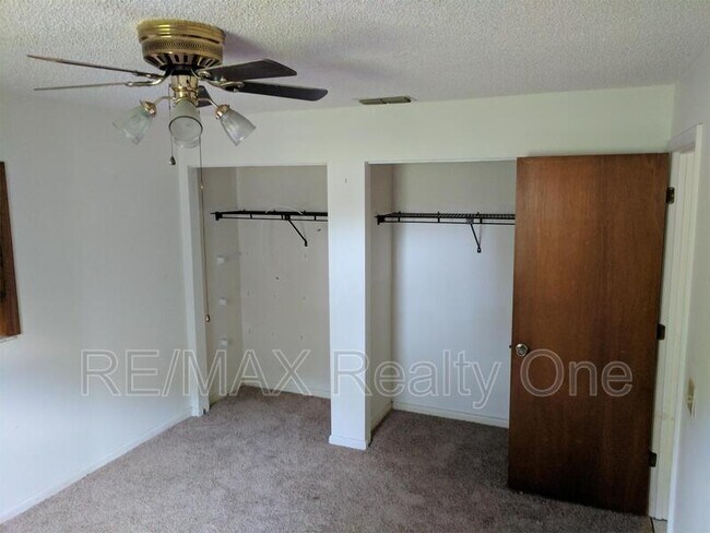 Building Photo - 3677 S Springbreeze Way