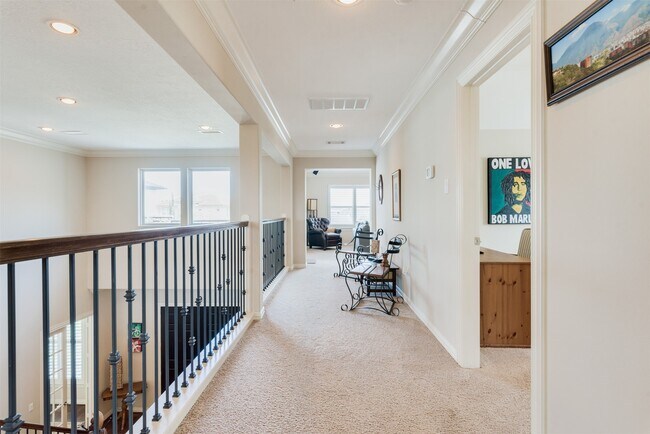 Building Photo - 1826 Jade Hollow Ln