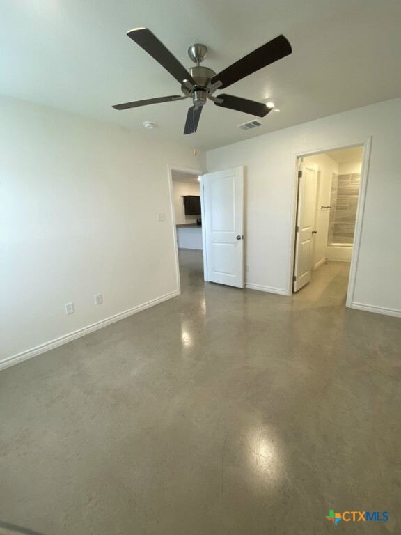 Building Photo - 1214 Lehmann Dr