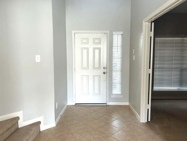 Building Photo - 25207 Diamond Ranch Dr