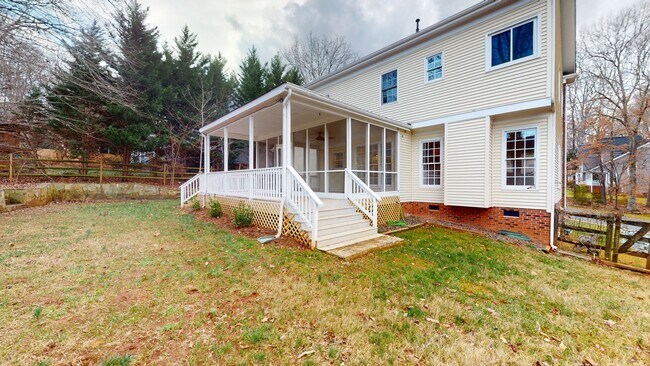 Building Photo - 7819 Red Oaks Trail