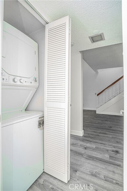 Building Photo - 7770 Youngdale Way