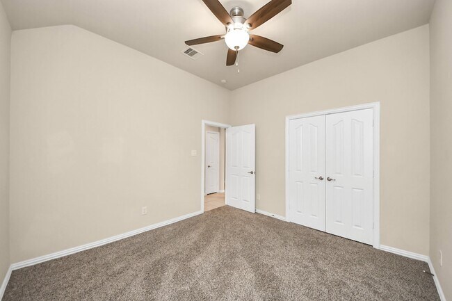 Building Photo - 3058 Winterberry Ln