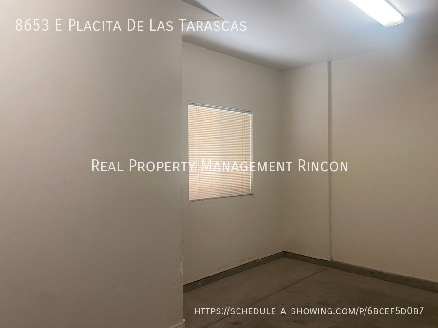 Building Photo - 8653 E Placita De Las Tarascas