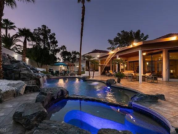 Building Photo - 2101 Diamond Bar Dr