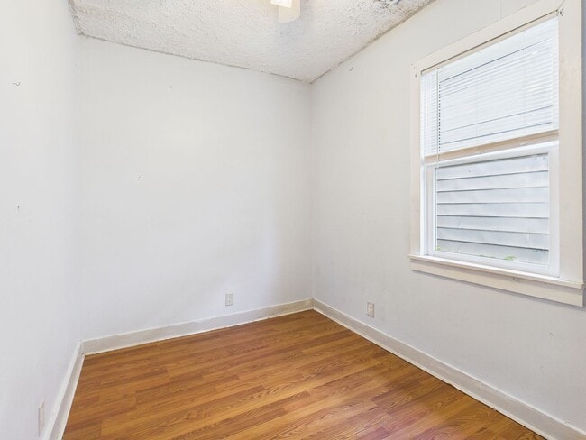 Building Photo - 3205 Hull Street Rd