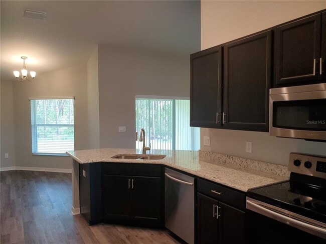 Building Photo - 5076 SW 104th Loop