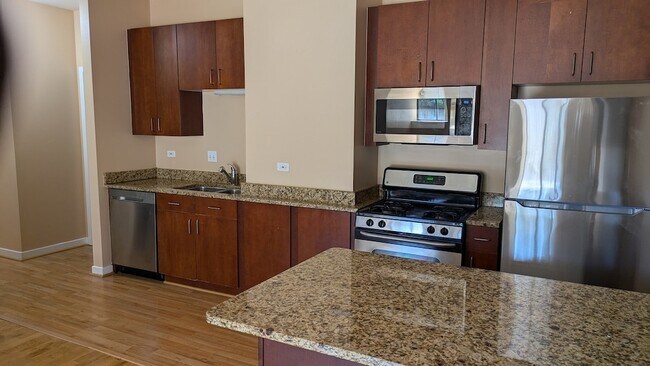 Building Photo - 4537 S Drexel Blvd