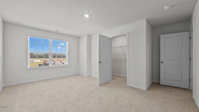 Building Photo - 117 Kimber Dr