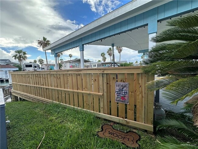 Building Photo - 40 Abalone Cir