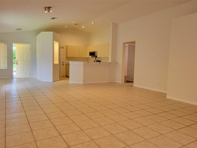 Building Photo - 1409 Sabal Trail