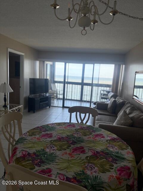 Building Photo - 2467 S Washington Ave