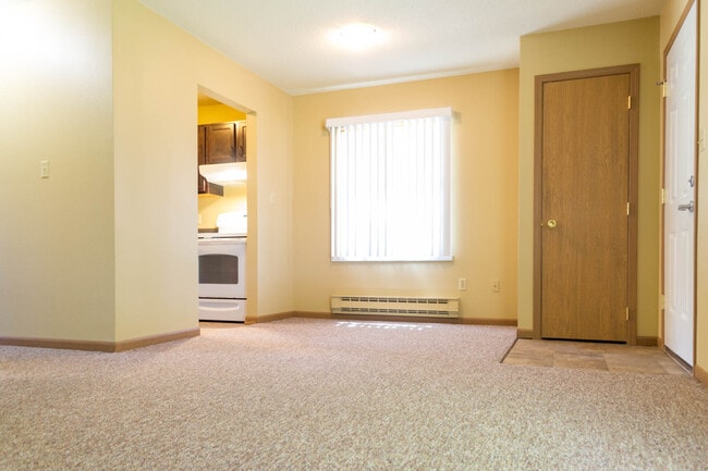 Building Photo - UDMO Apartments