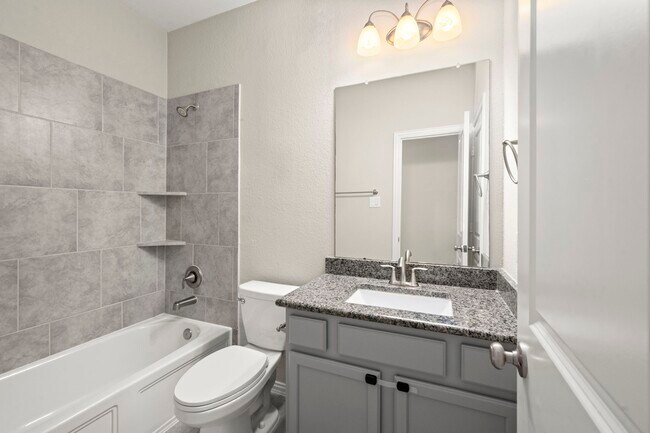 Building Photo - 2939 Twin Cove Ct