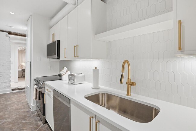 Building Photo - 309 Lorch St