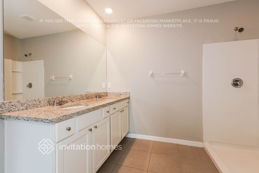 Building Photo - 10225 Opaline Sky Ct