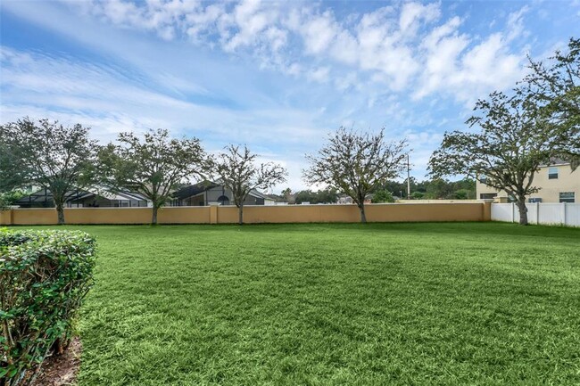 Building Photo - 1241 S Beach Cir
