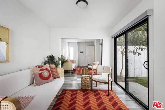 Building Photo - 1057 N Ave 49