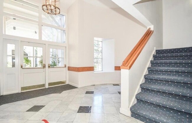 Building Photo - 2333 Bering Dr