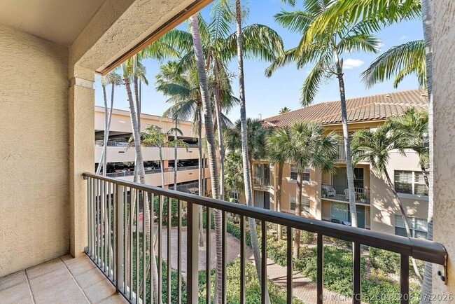 Building Photo - 1803 N Flagler Dr
