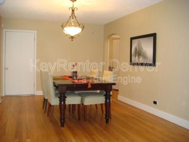 Building Photo - 1540 Zenobia St