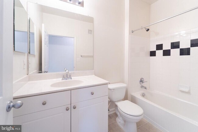 Building Photo - 11391 Aristotle Dr
