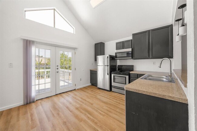 Building Photo - 14708 Foy Dr