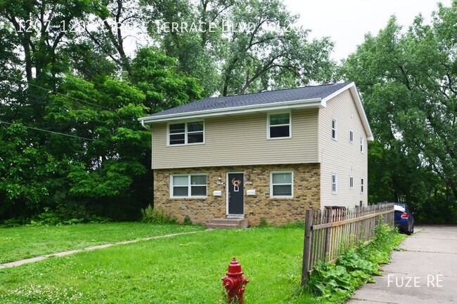 Primary Photo - Available NOW! Lower Level 4 Bed / 2 Bath ...