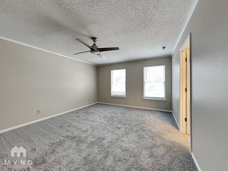 Building Photo - 10386 Cotton Blossom Dr