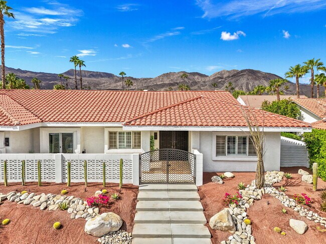 Building Photo - 47215 Heliotrope Dr