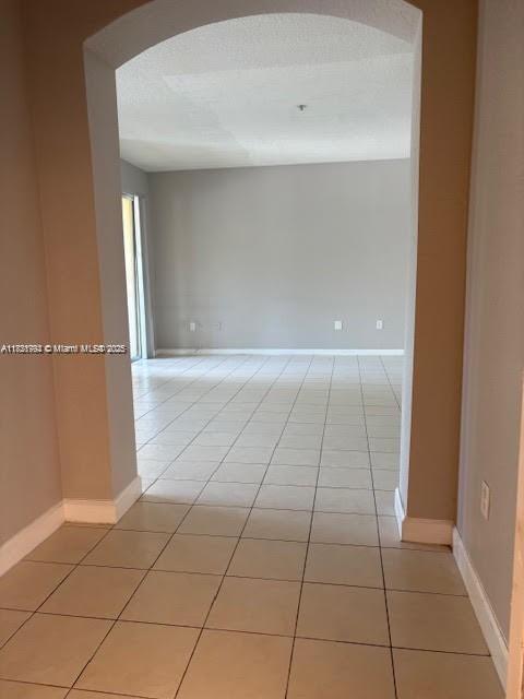 Building Photo - 2111 Shoma Dr