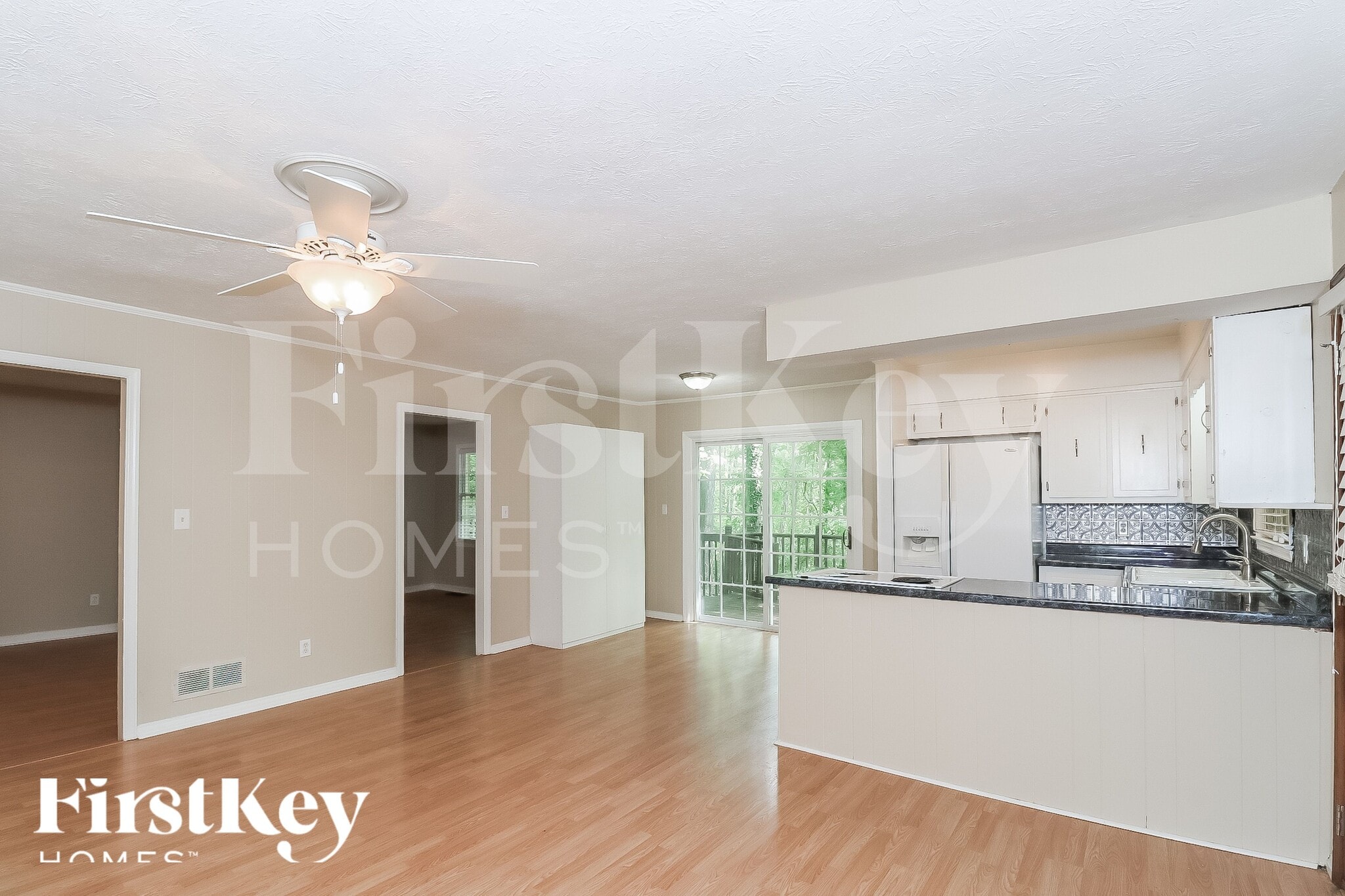 Building Photo - 3082 Lake Ranch Dr