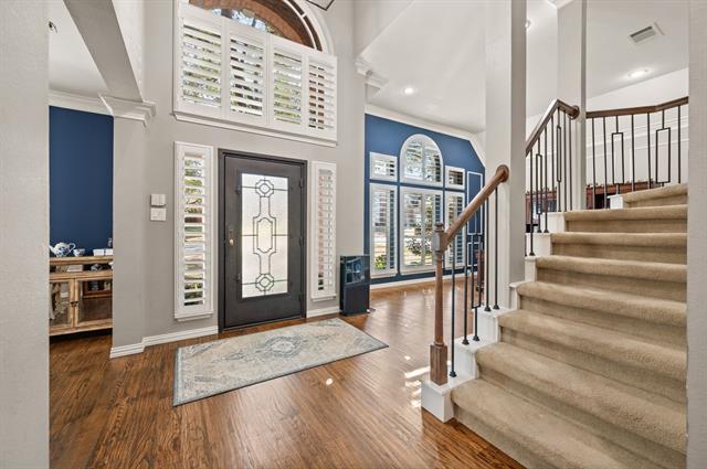 Building Photo - 1093 Woodbriar Dr