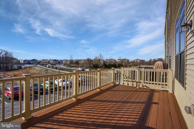 Building Photo - 44734 Roosevelt Sq