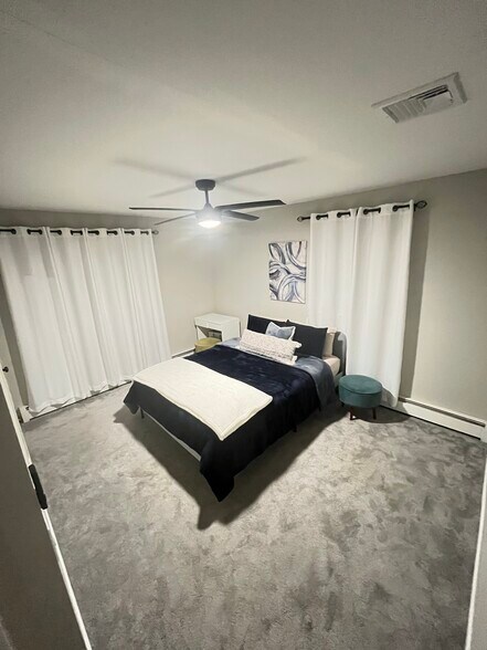 Bedroom 2 - 596 Dell Rd