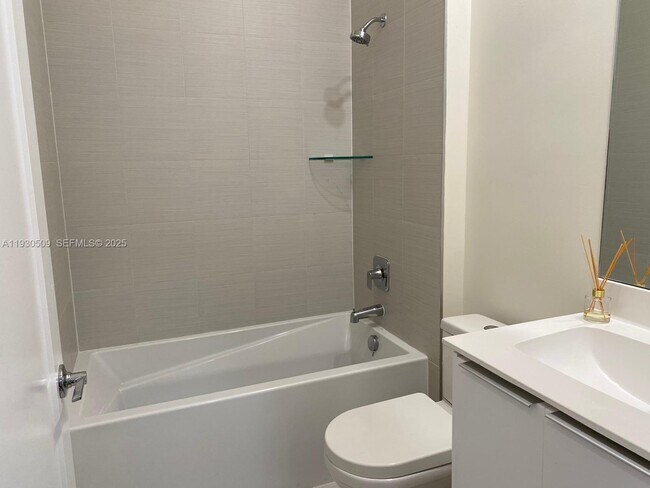 Building Photo - 10445 NW 66th St