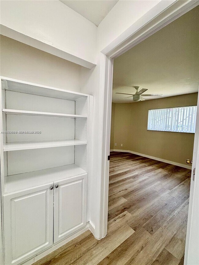 Building Photo - 3449 NW 44th St