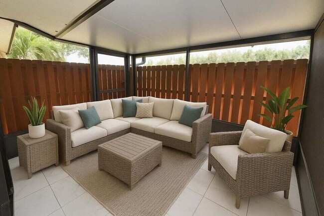 Building Photo - 7914 SE Villa Cir