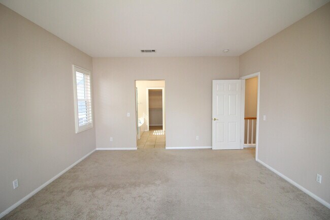 Building Photo - 785 E Port Hueneme Rd