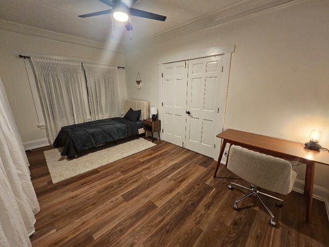 Building Photo - 2472 Overlook Rd