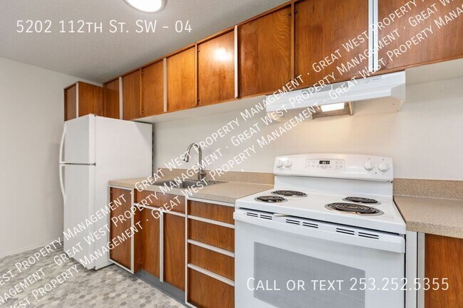 Building Photo - 5202 112th St SW
