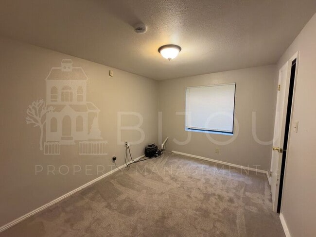 Building Photo - 963 Bayfield Way