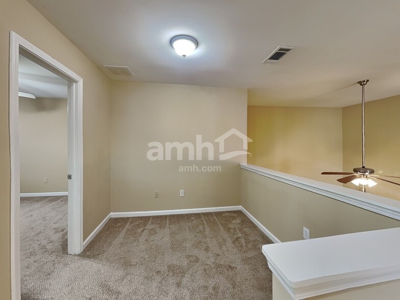 Building Photo - 1735 Trellis Pl