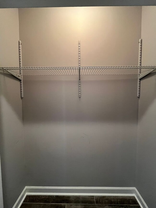 Building Photo - 3 Bedroom home with water views!