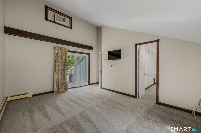 Building Photo - 82 Sill Ln