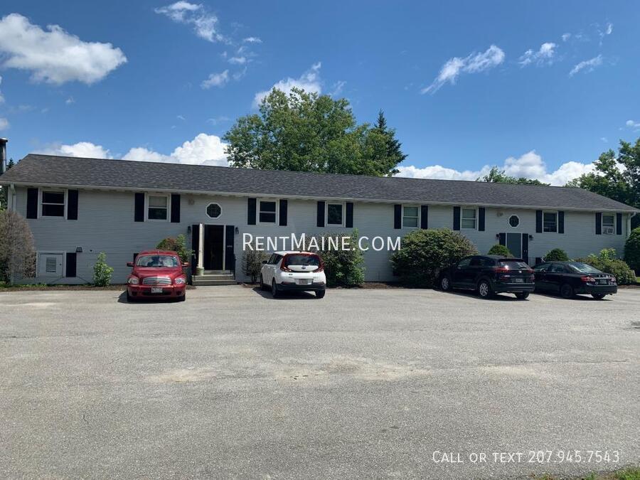 Building Photo - 381-385 Pine St.