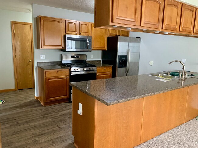 Building Photo - 964 Buckingham Ln